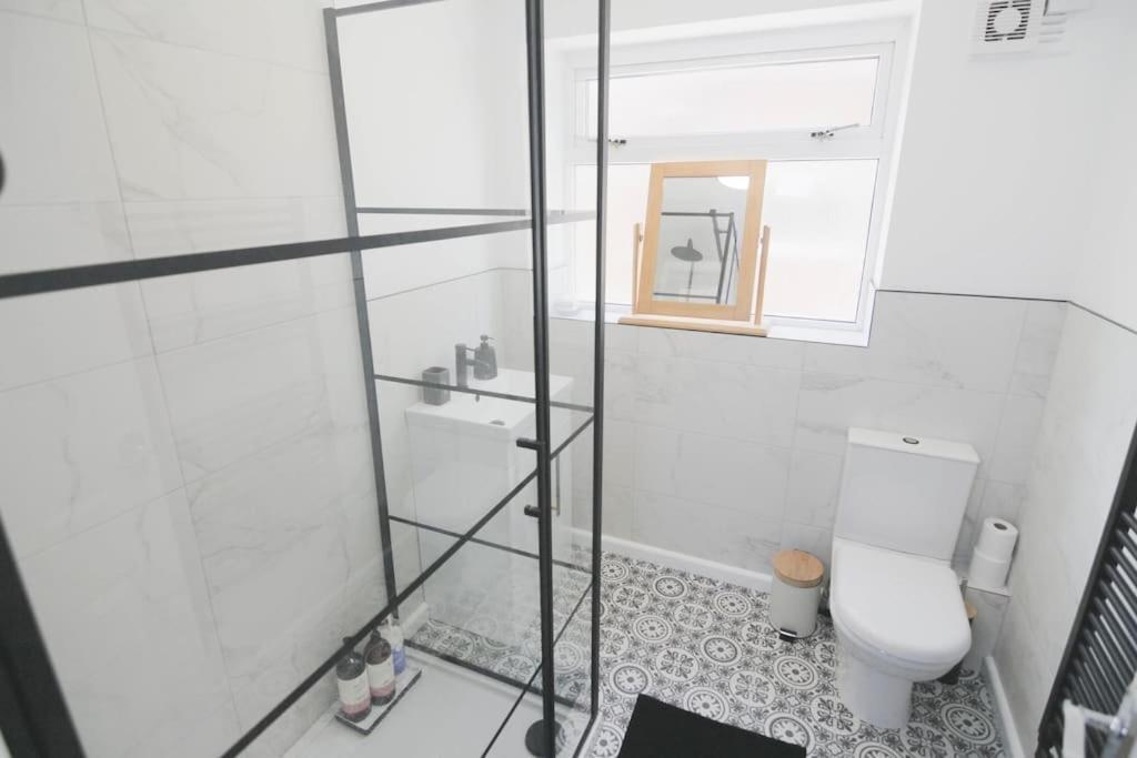 Secluded Central 2 Bed Flat Stratford-upon-Avon Extérieur photo